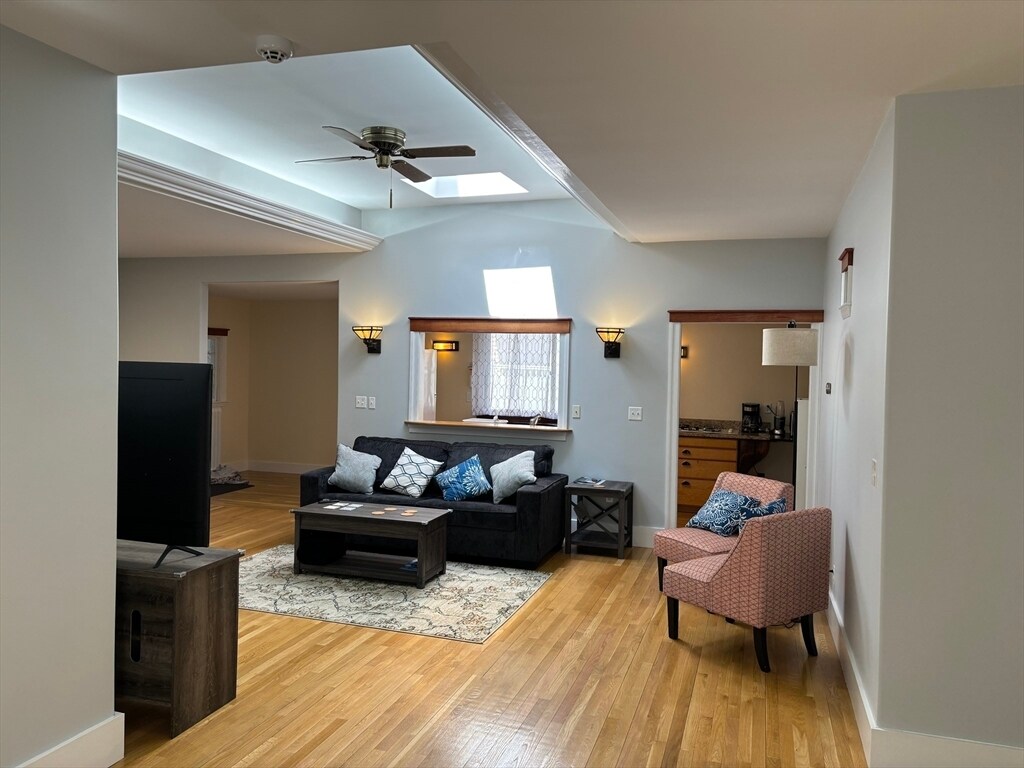 Photo - 407 Main St Unit D