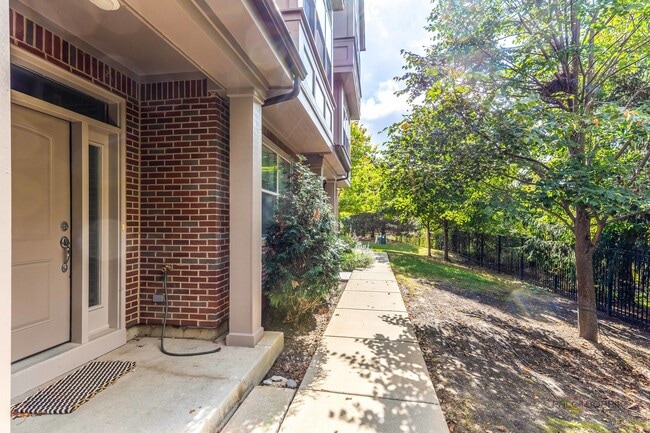 Photo - 405 Alpine Springs Dr