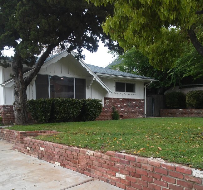 front of house - 35280 Avenue A House