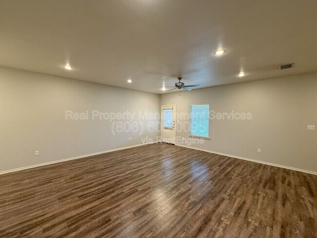 Photo - 6931 20th St