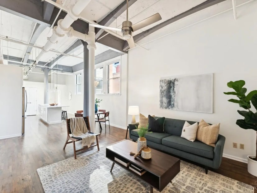 Photo - 335 W 5th St (Cincinnati, OH)