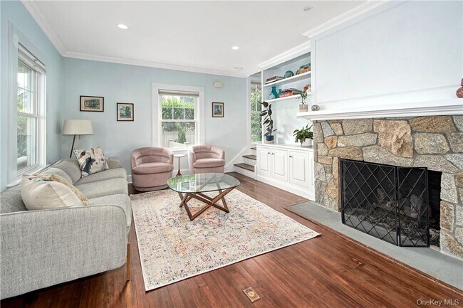Photo - 18 Elmwood Ave