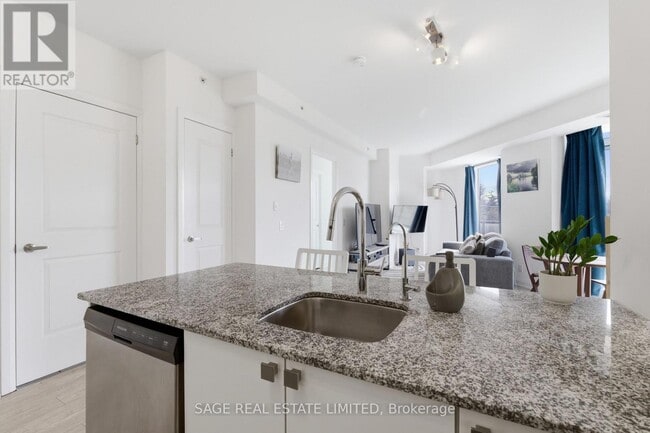 Photo - 3655 Kingston Rd Unit 303