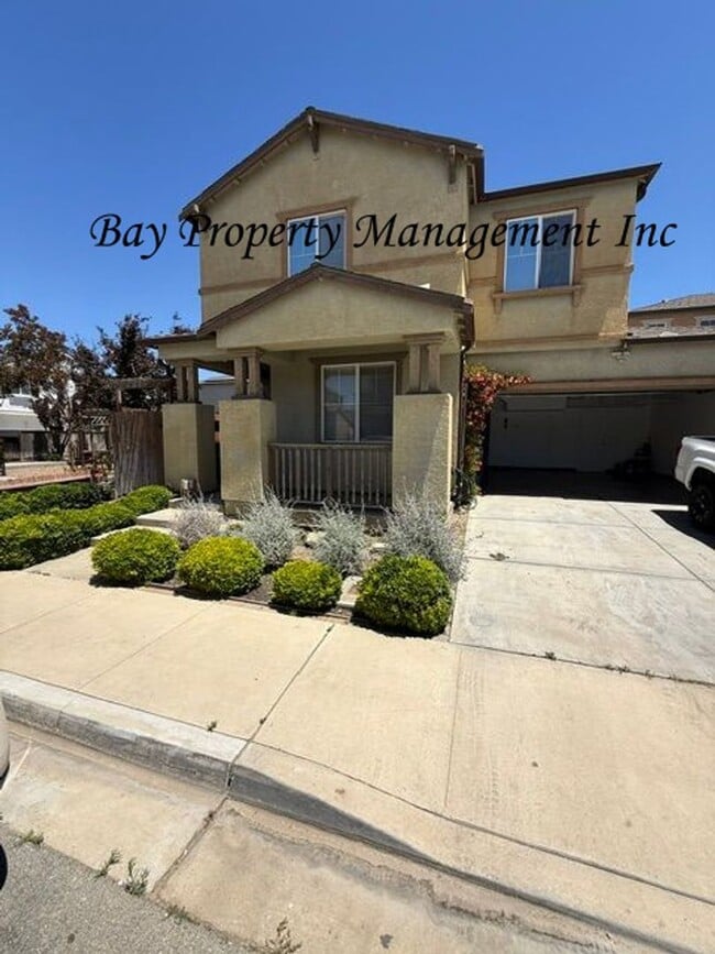 Photo - 380 Barolo Cir