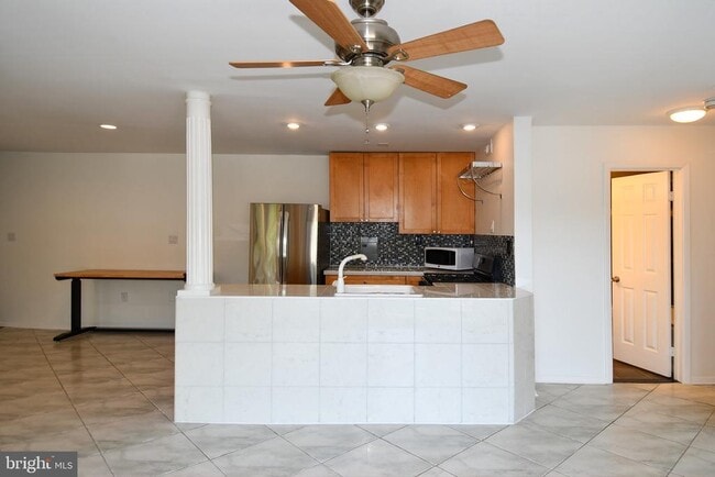 Photo - 12415 Braxfield Ct Unit 15