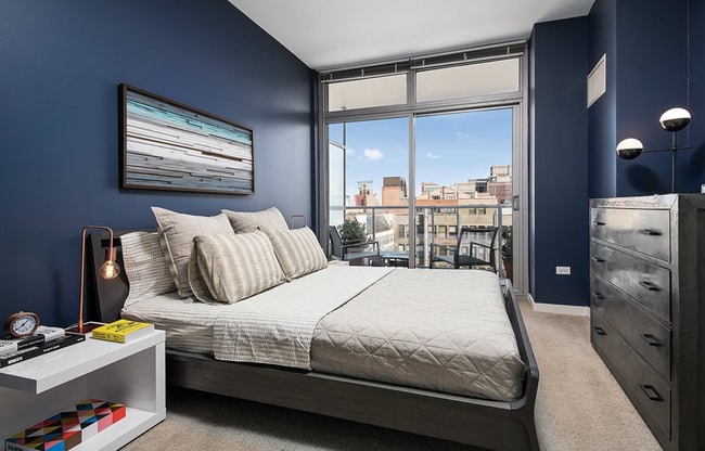 Photo - 739 S Clark St Rental