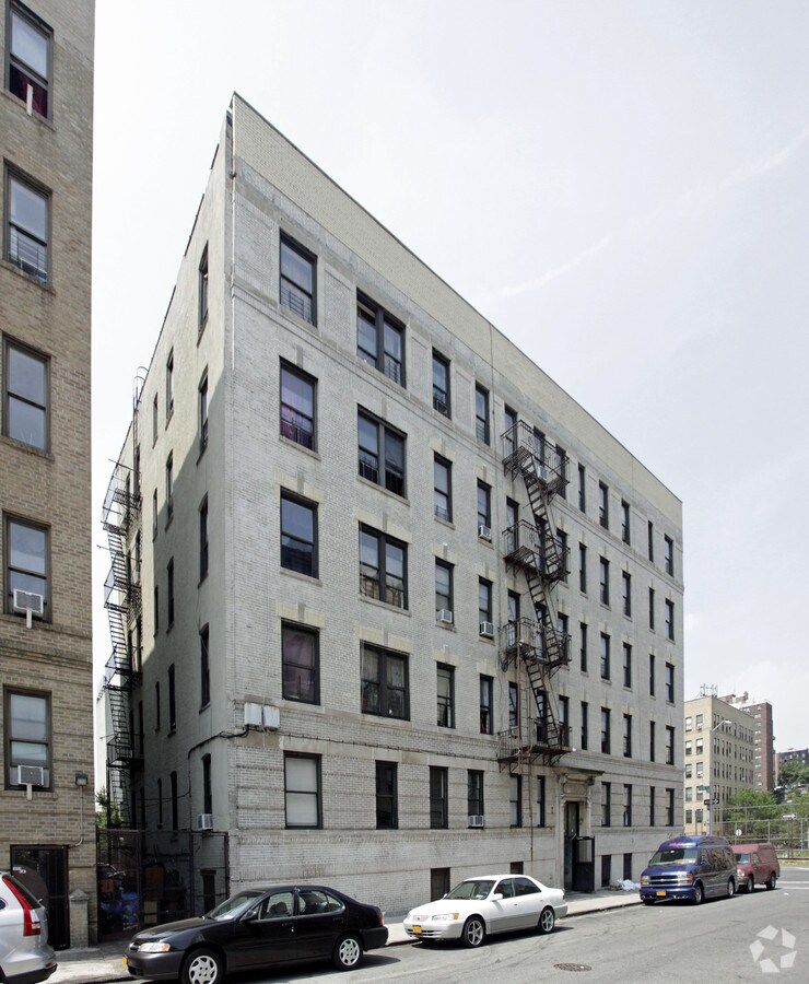 Photo - 442 E 184th St