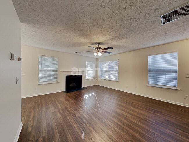 Photo - 114 Nacoochee Way