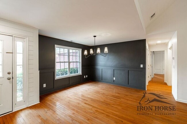 Photo - 281 Hampton Park Dr