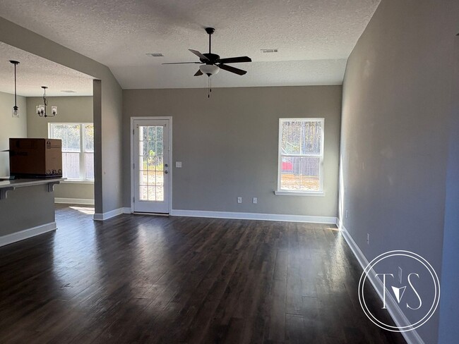 Photo - 244 Grayson Ave