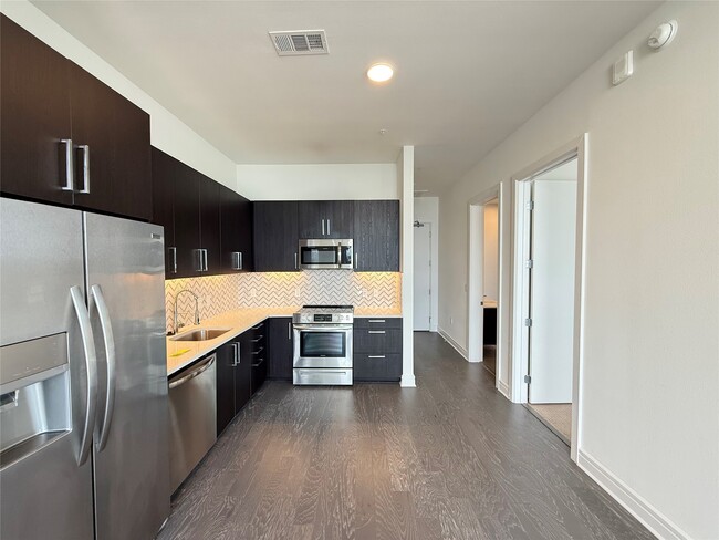 Building Photo - 3300 Main St Unit A3.703 Rental