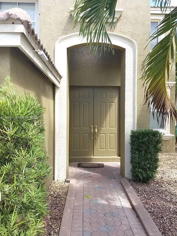 Photo - 15885 SW 49th Ct