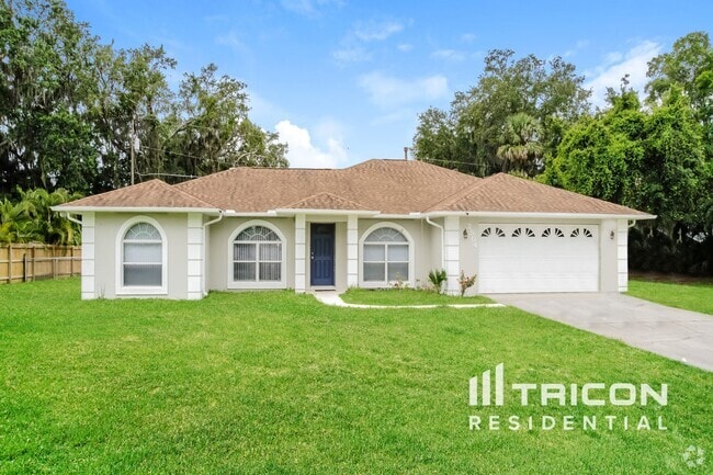 Building Photo - 2504 Orange Tree Dr Rental