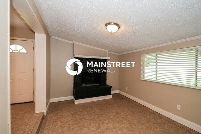 Building Photo - 3 Bedroom Pet-Friendly Home in Jacksonvill...
