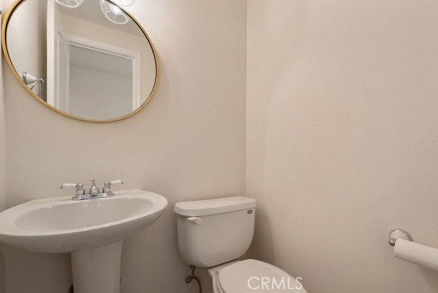 Photo - 1088 Buckingham Ln
