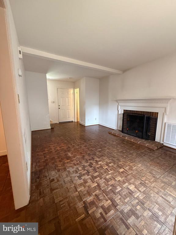 Photo - 1446 Kenmore Ave