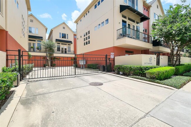 Photo - 2437 South Blvd Unidad 2 Rental