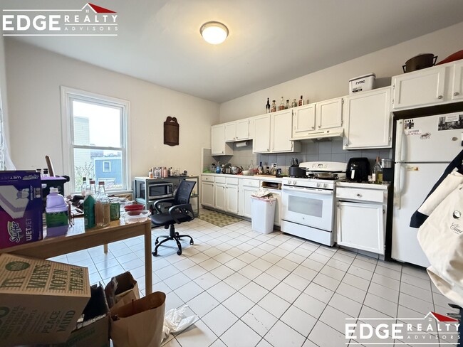 Photo - 1106 Cambridge St Unit 1106