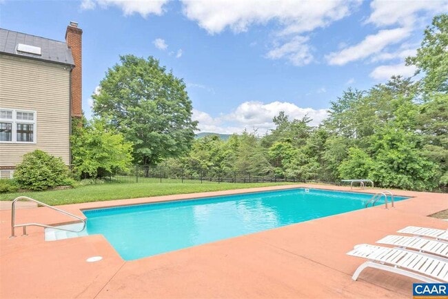 Photo - 1803 Beaver Ridge Rd
