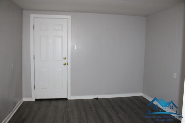 Photo - For Rent