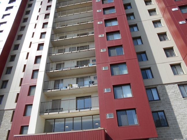 Photo - 8330 On The River - 62+