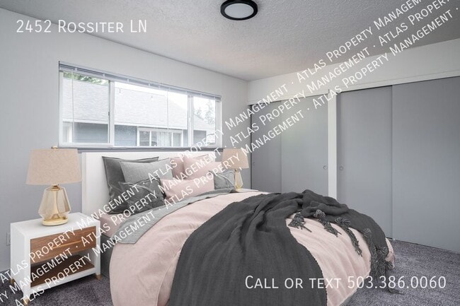 Photo - 2452 Rossiter Ln