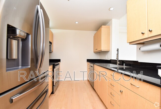 Building Photo - 140 S Van Ness Ave Unit #729 Rental