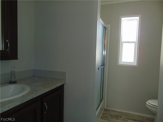 Building Photo - 1445 N Bridge St