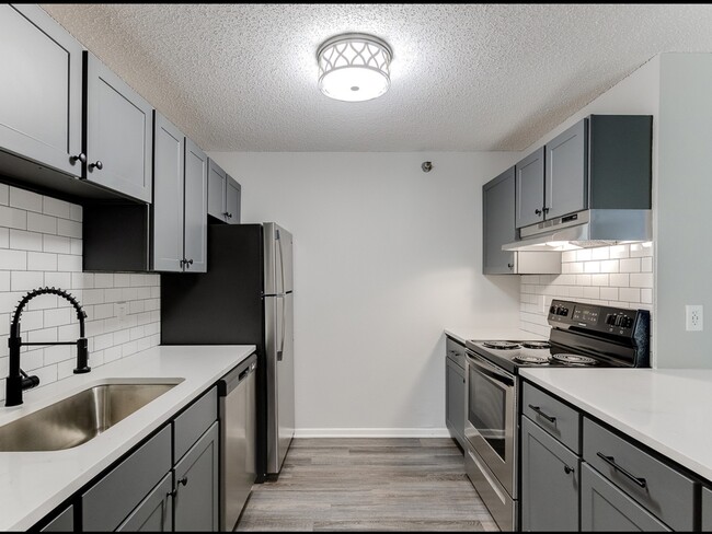 Renovated Kitchen | White Pines Apartments | Shakopee MN - White Pines Apartments