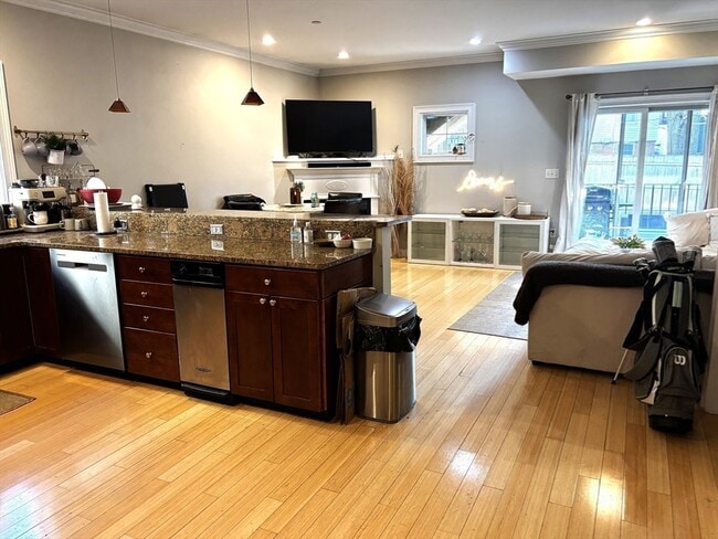 Photo - 18 Knowlton St Unit 1