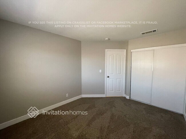 Photo - 9550 Silver Frost St