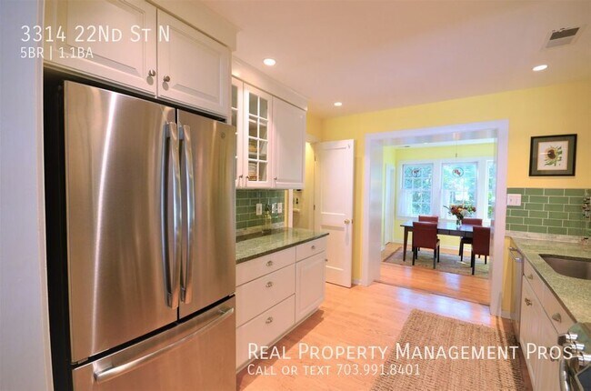 Photo - 3314 22nd St N