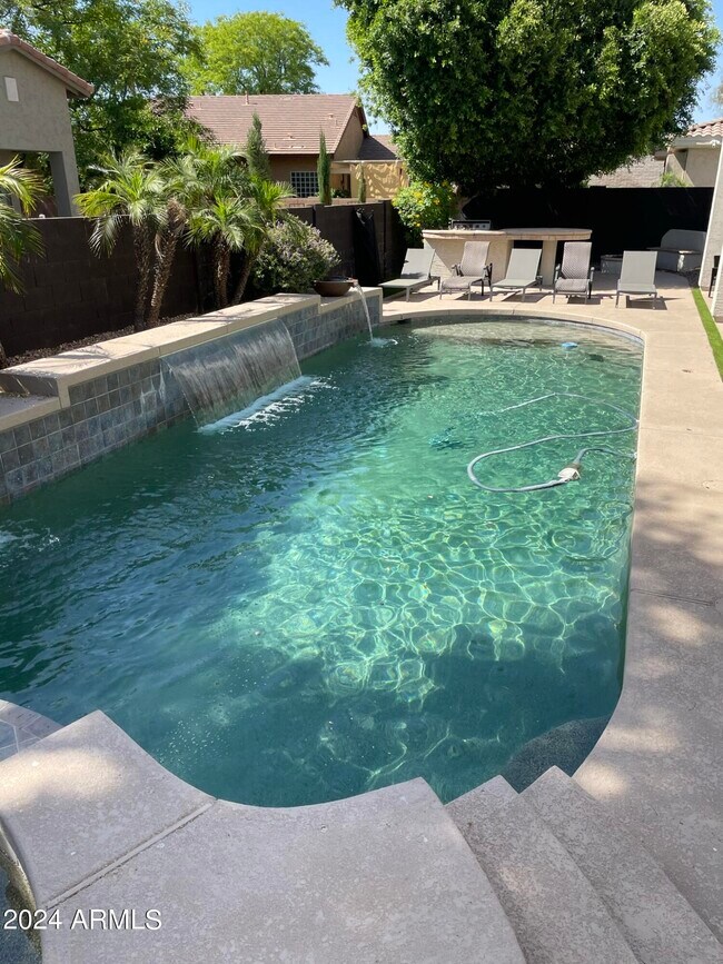 1326 S Holguin Ct Apartment Chandler, AZ