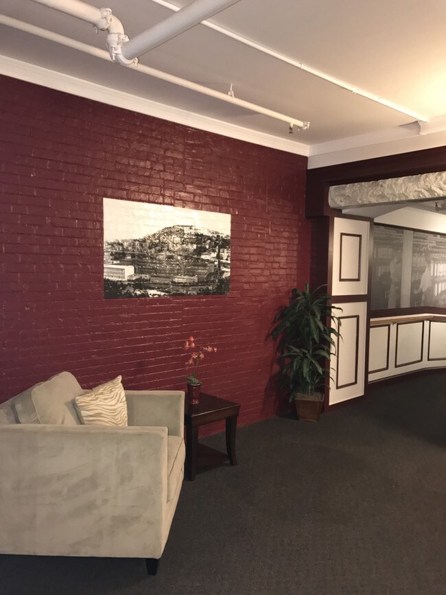 Riverside Commons Apartments For Rent in Fitchburg, MA