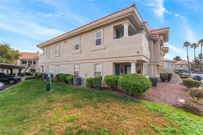 Photo - 368 Manti Pl Unit 0