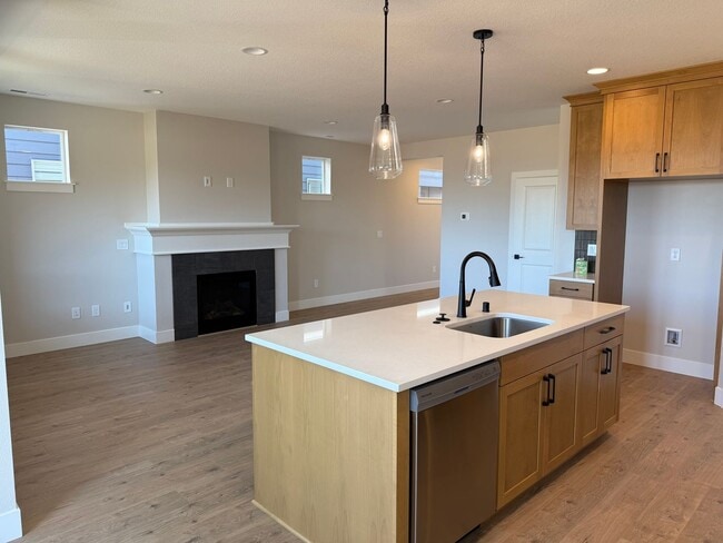 719 NW 174th St
