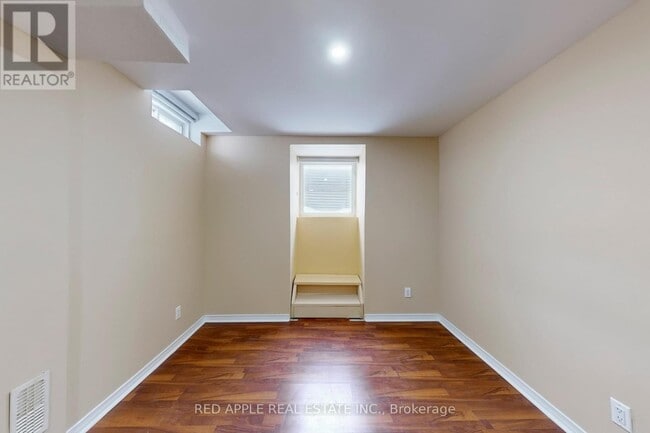 Photo - 50 Pergola Way