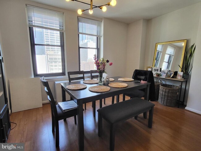 Photo - 135 S 19th St Apartment Unit 1003
