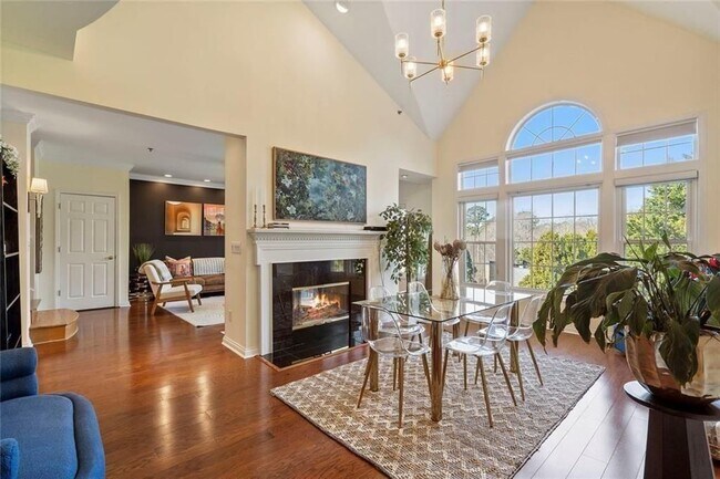 Photo - 3636 Habersham Rd NW Unit 2404