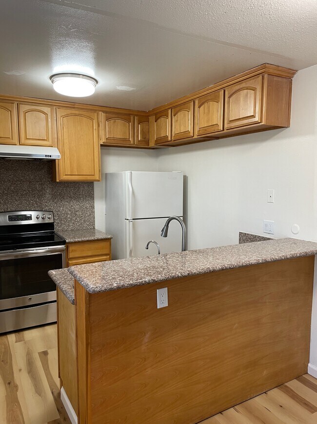 Photo - 365 N 3rd St