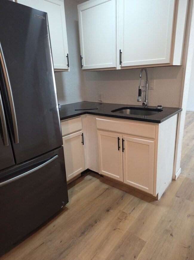 Photo - 414 N Meldrum St