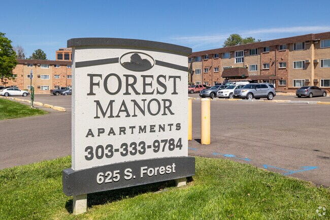 Signage - Forest Manor