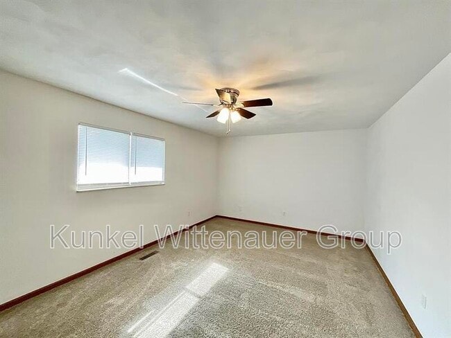 Photo - 156 Marion Dr