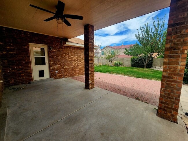 Photo - Located in SE Albuquerque