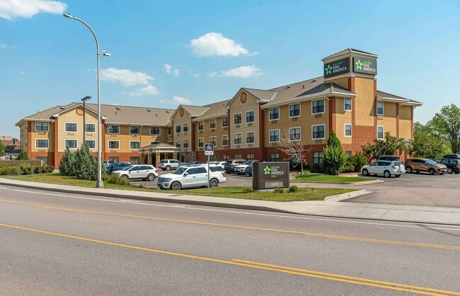 Furnished Studio-Colorado Springs - West