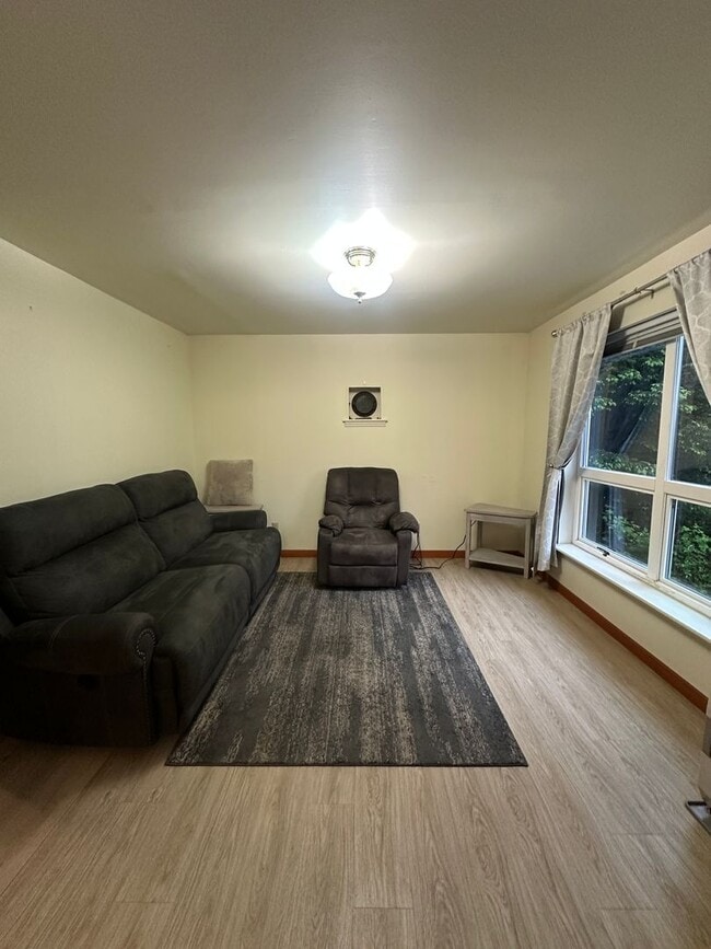 Photo - 3439 Peninsula Rd