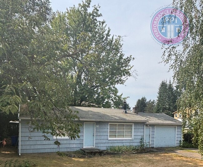 Building Photo - Charming Home in NE Parkrose , David Dougl...