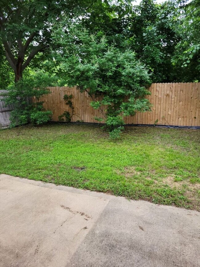 Duplex for rent In Woodland Estates Subdiv... Rental House Rental in