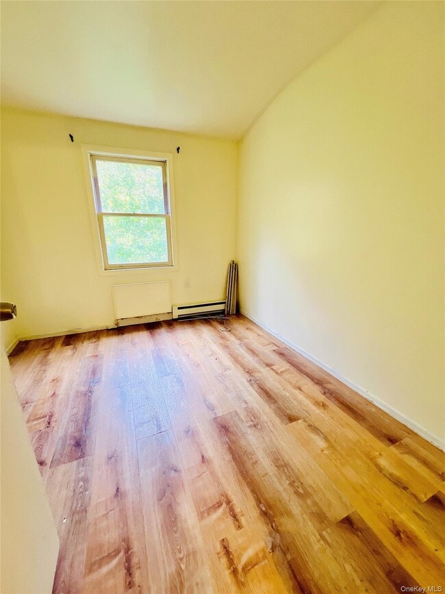Photo - 13-27-27 Bell Blvd Unit 3F