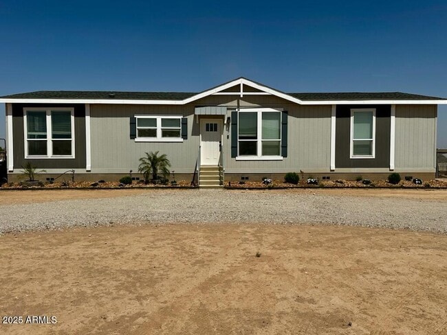 Building Photo - 4057 SOLAR St